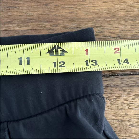 Columbia Omni-Shield Black Pull On Active Capri Pants Sz S Advanced Repellency - Picture 3 of 10